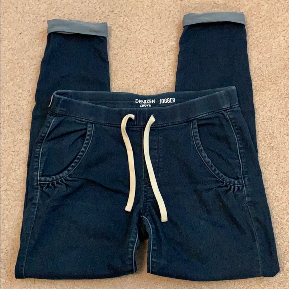 Levi’s denim joggers size 5 - w27